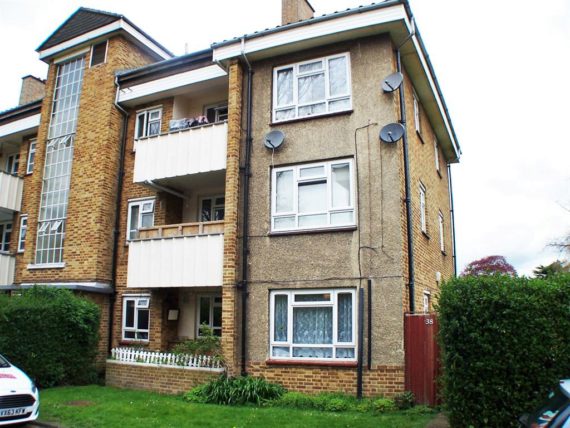 2 Bedroom Ground Fla...